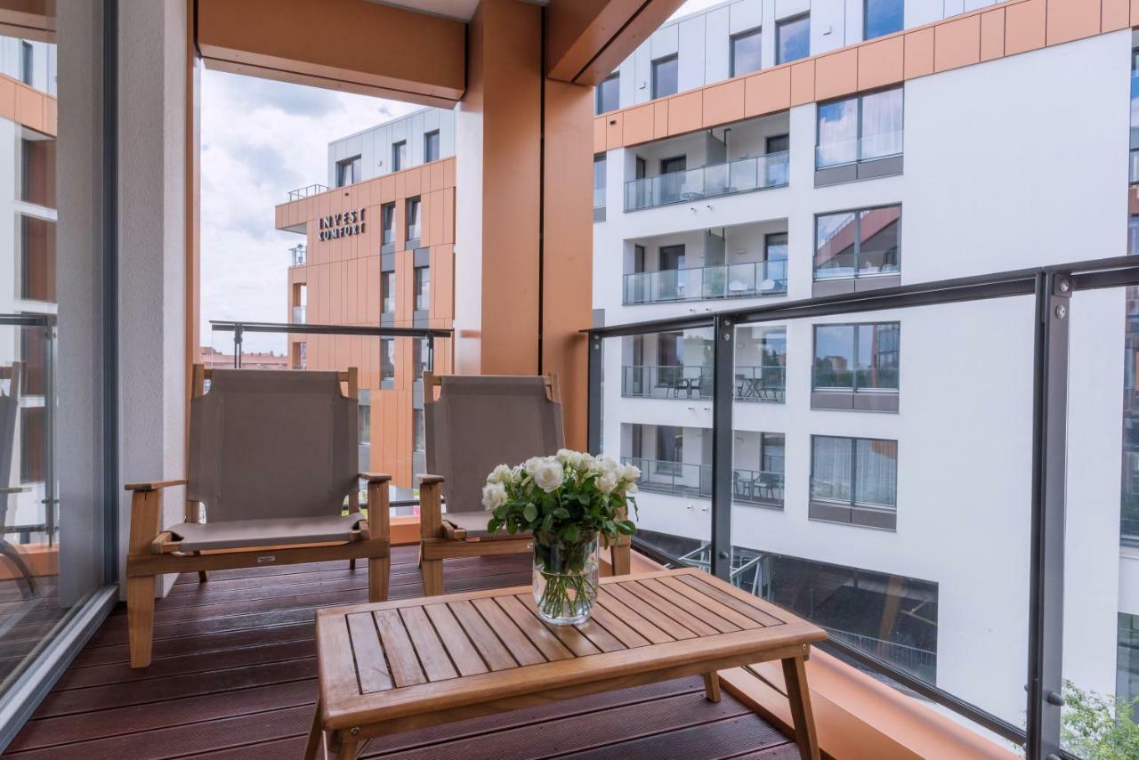 Stara Stocznia Apartment กดัญสก์ ภายนอก รูปภาพ