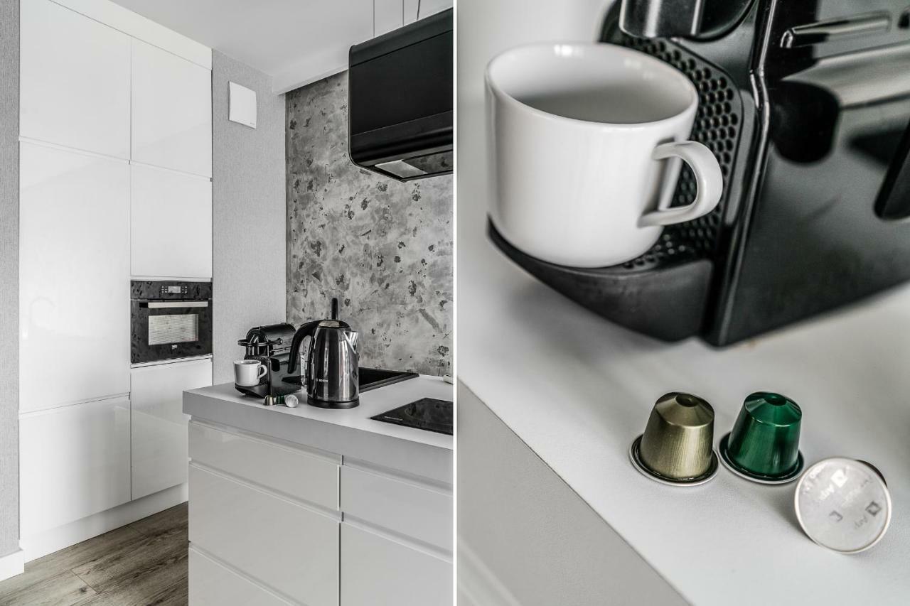 Stara Stocznia Apartment กดัญสก์ ภายนอก รูปภาพ