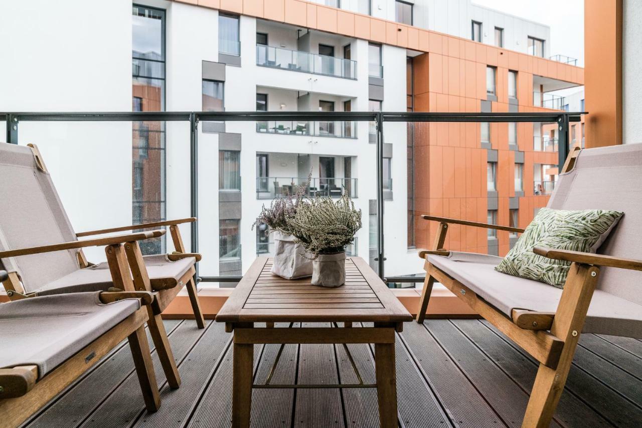 Stara Stocznia Apartment กดัญสก์ ภายนอก รูปภาพ